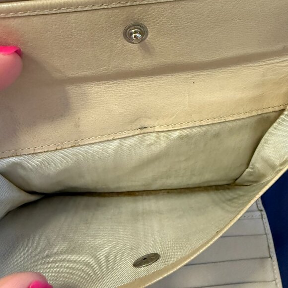 Prada Tri Fold Wallet - Picture 9 of 15